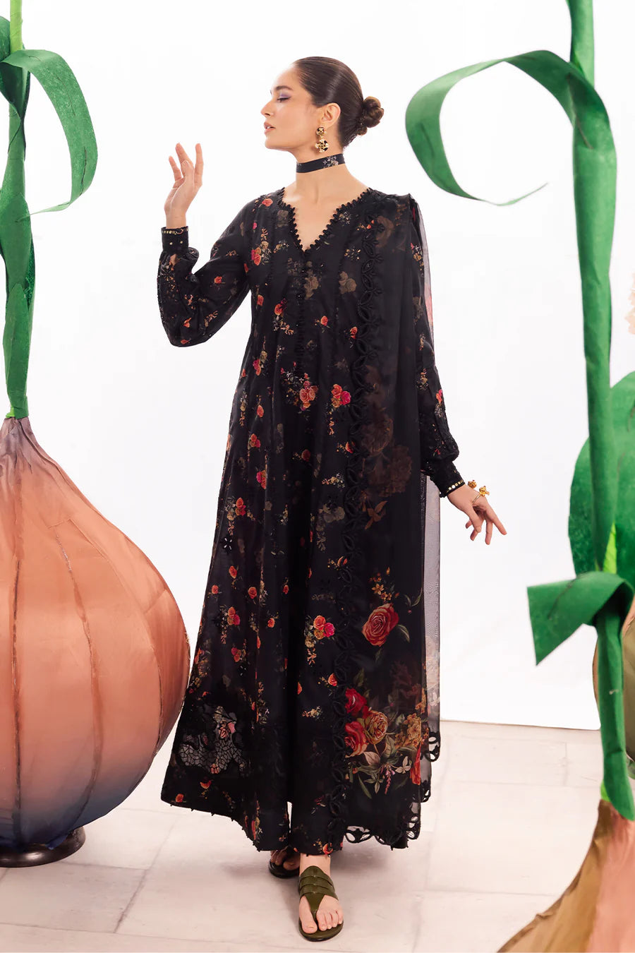 Unstitched 3 Piece DL-08 Embroidered Lawn