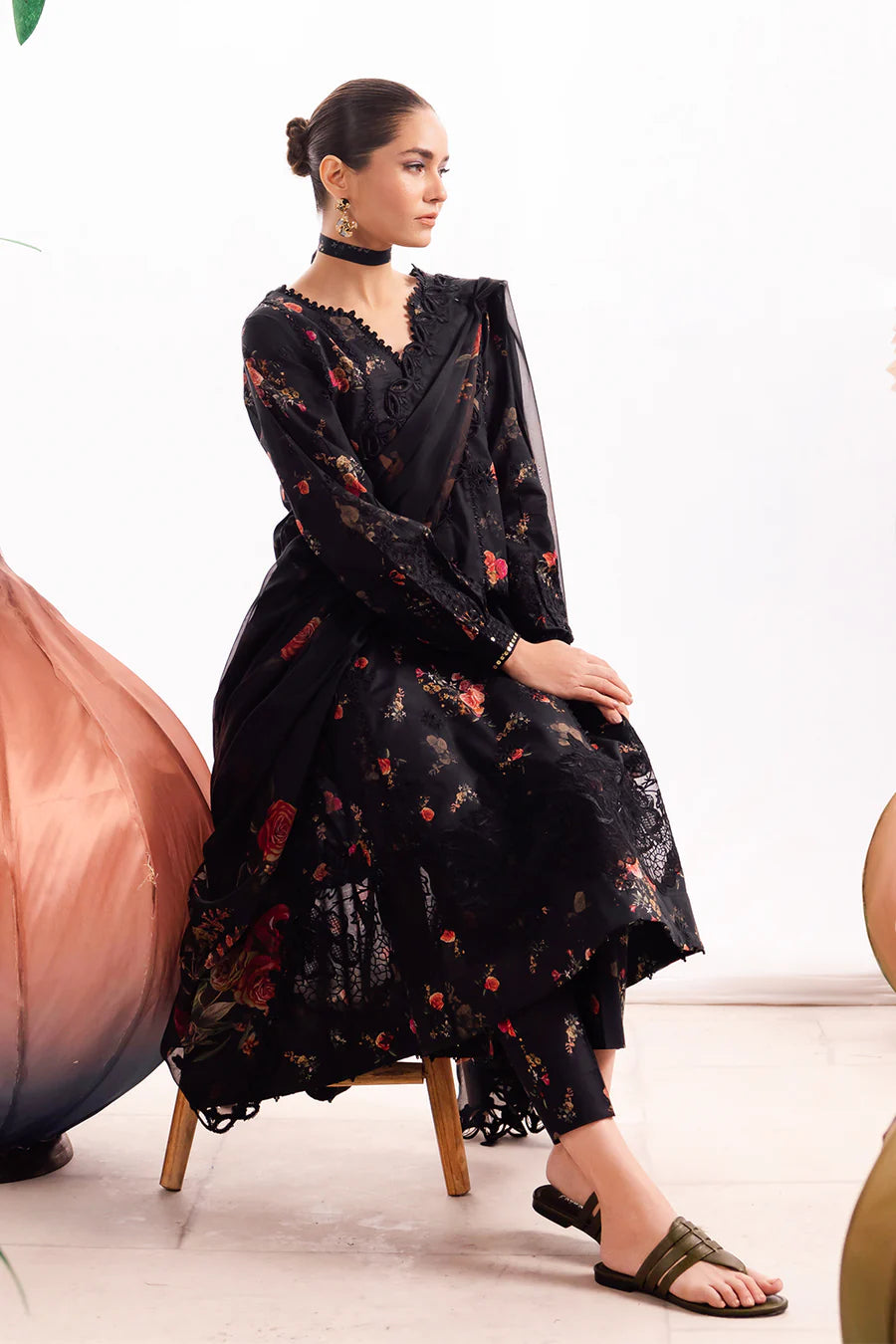 Unstitched 3 Piece DL-08 Embroidered Lawn