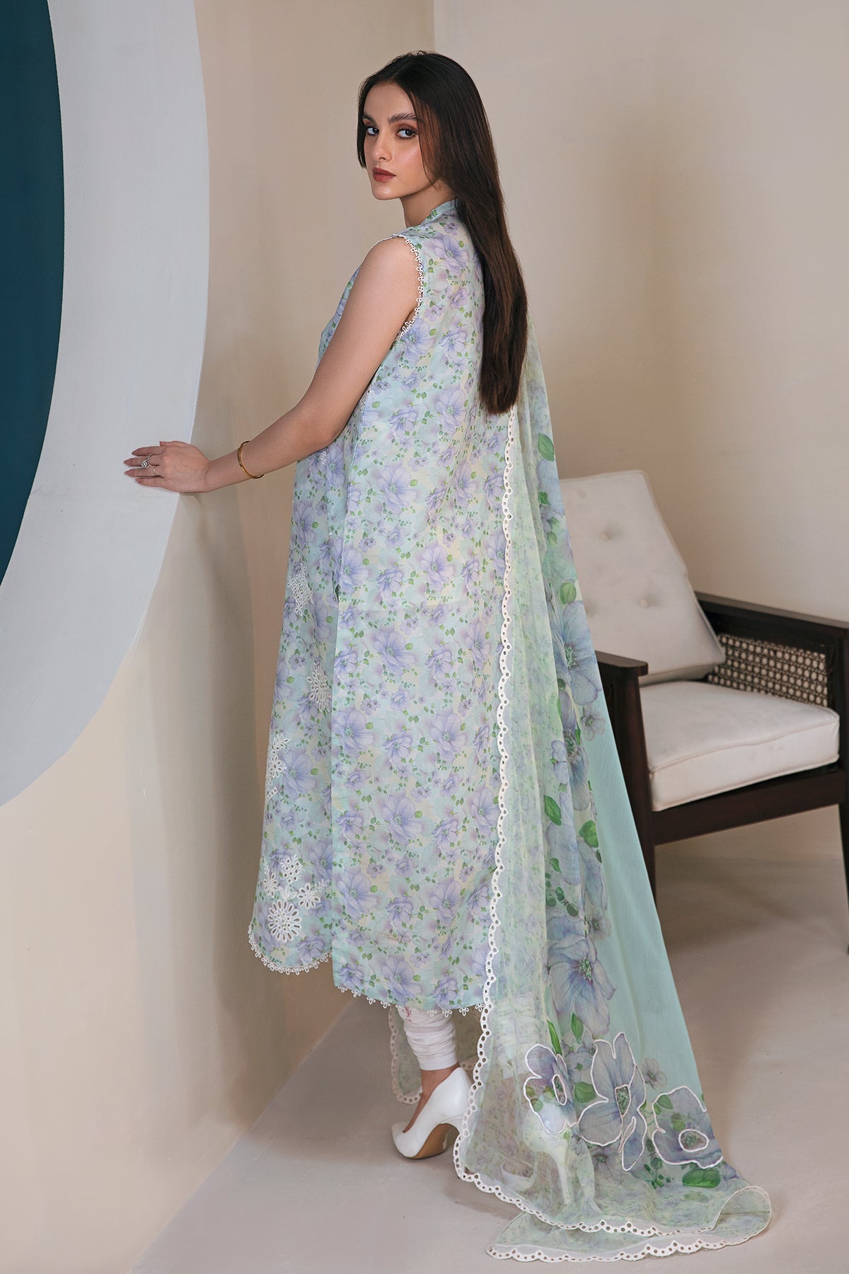 BAROOQUE EMBROIDERED LAWN UF-357