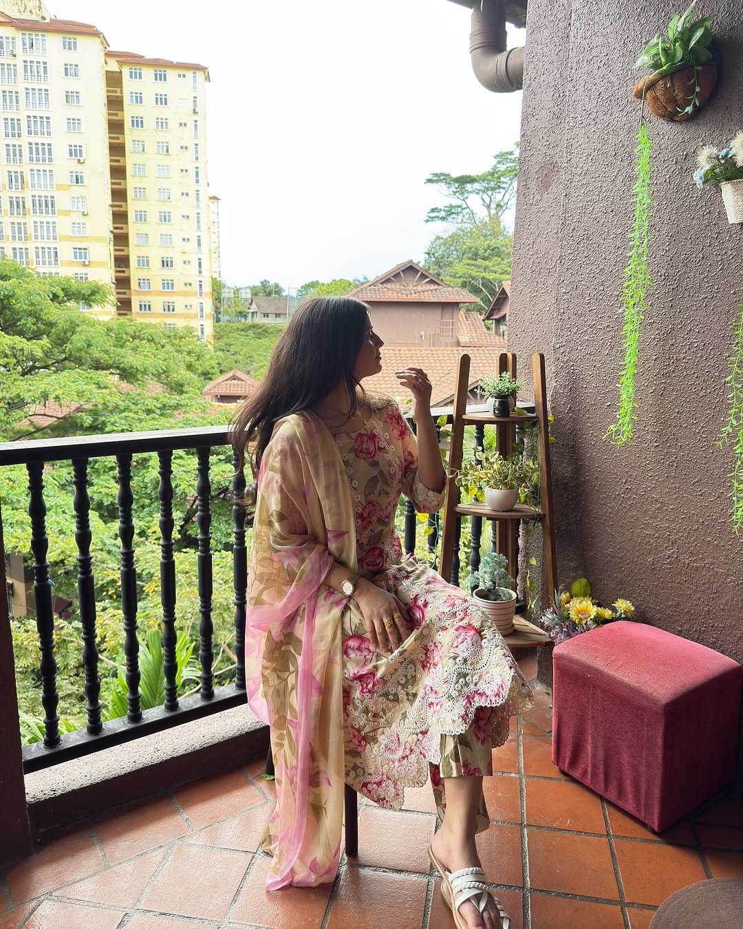 Iznik UE-210 Printed Lawn