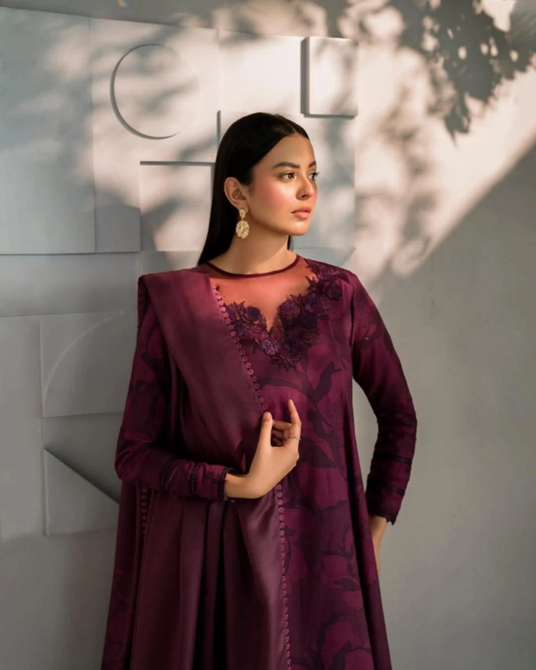 Iznik UE -351 | Maroon - Luxury Embroidered Lawn Collection