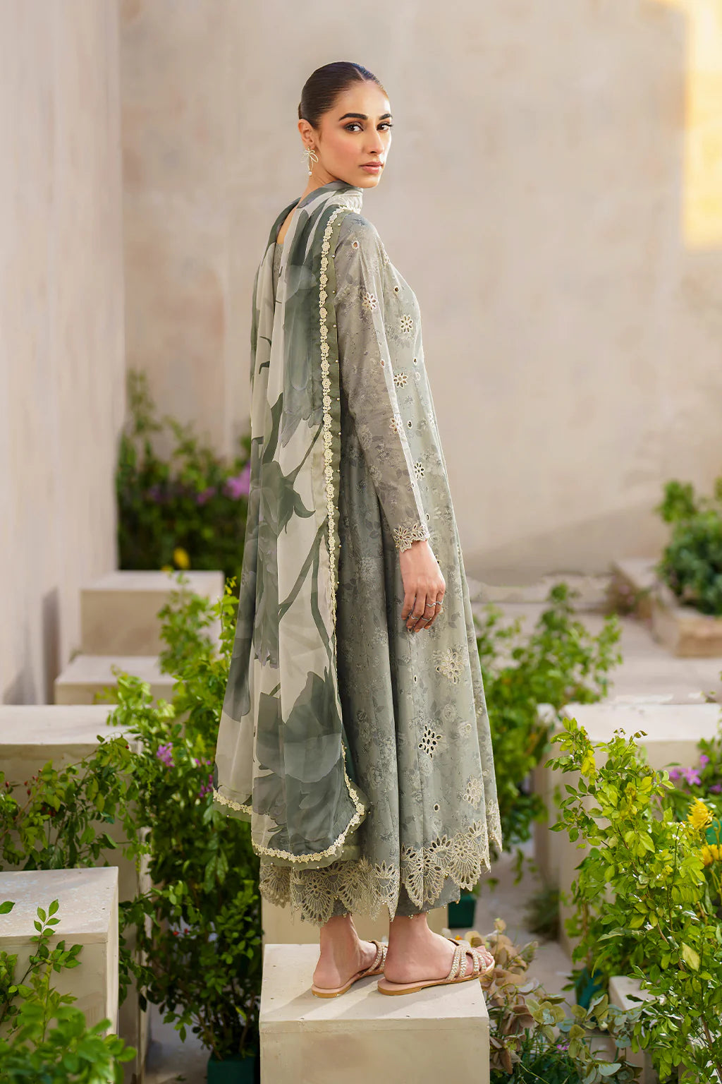 Green-Iznik Digital Green Printed Lawn Collection Replica