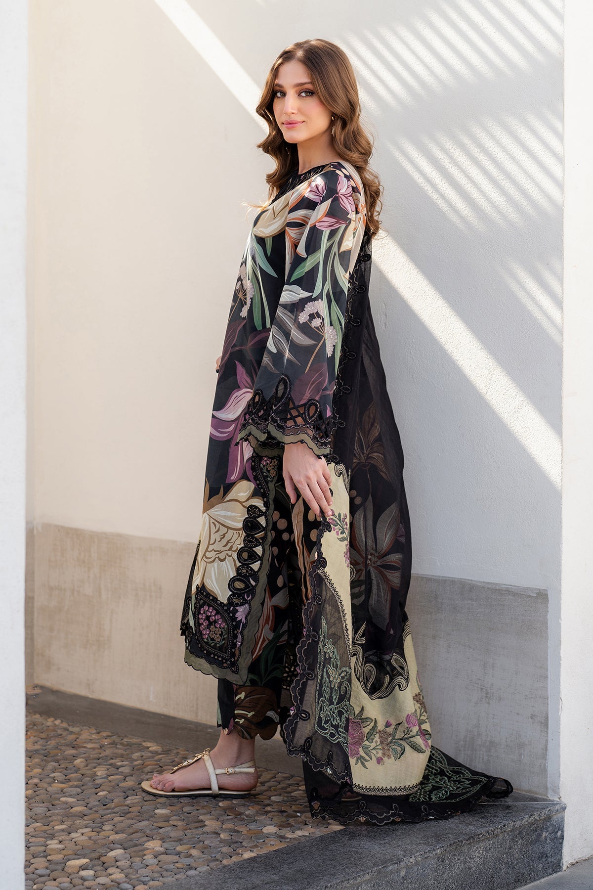 Baroque SF-4090 | Black - Embroidered Printed Lawn