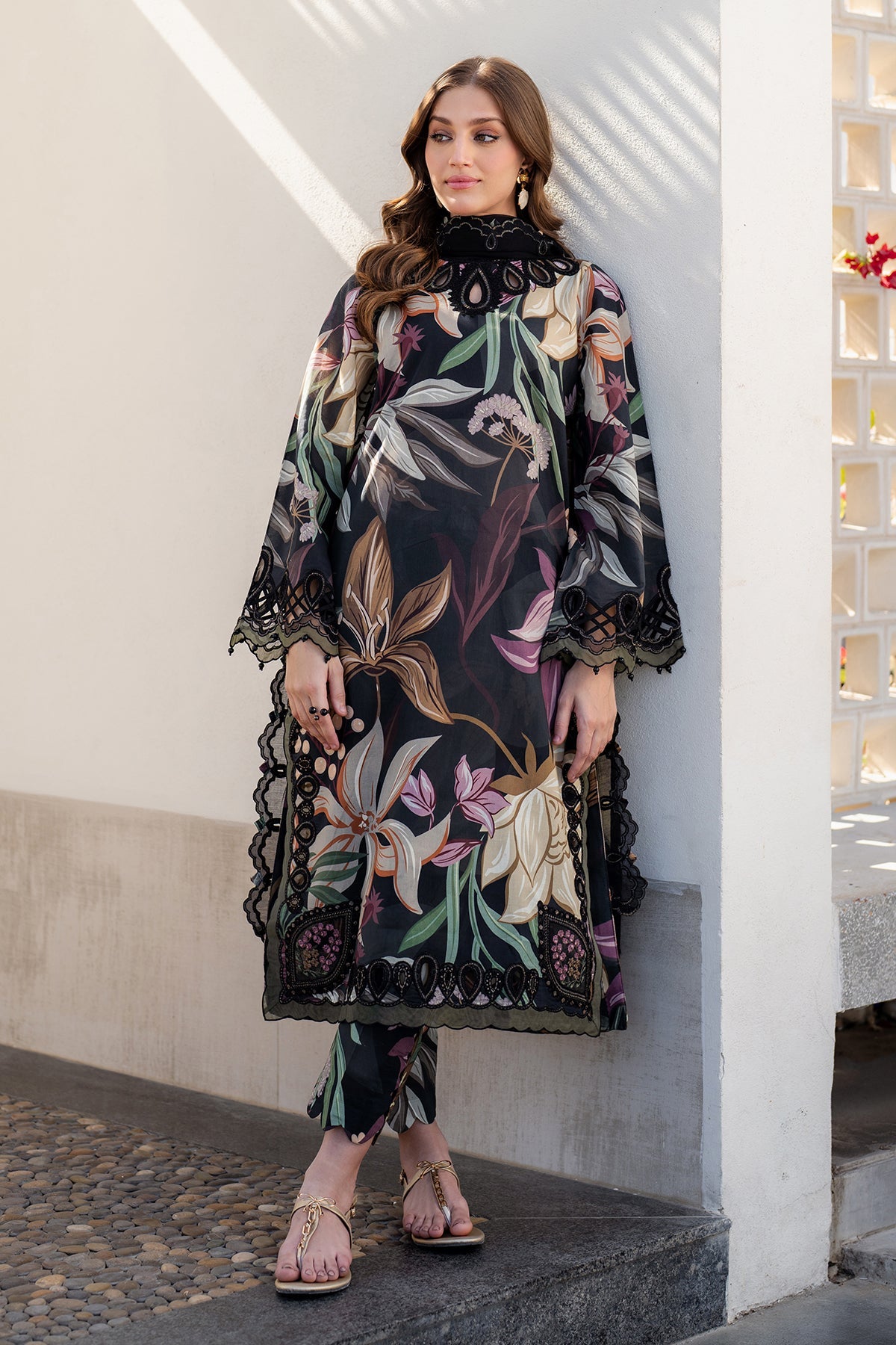 Baroque SF-4090 | Black - Embroidered Printed Lawn