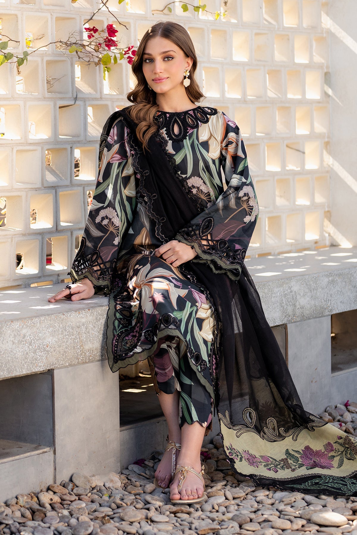 Baroque SF-4090 | Black - Embroidered Printed Lawn