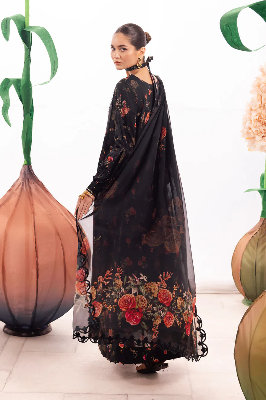 Unstitched 3 Piece  DL-08 Embroidered Lawn