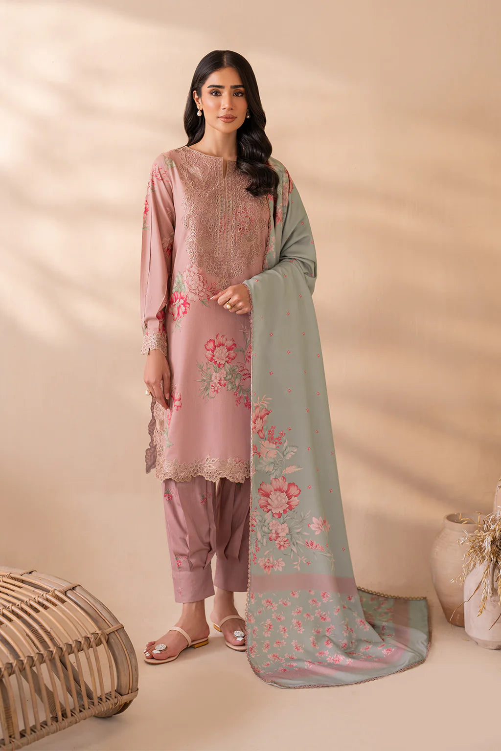 Iznik Lawn UE-339 Pink