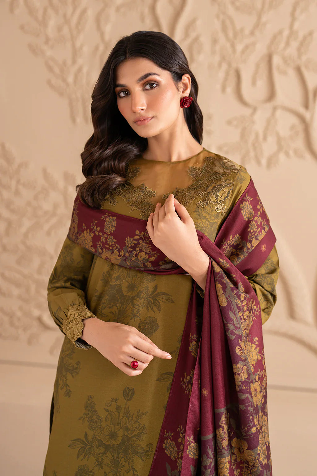 Iznik Unstiched |Unstitched Embroidered 3 Pcs | UE-344 | Tambaco Colour