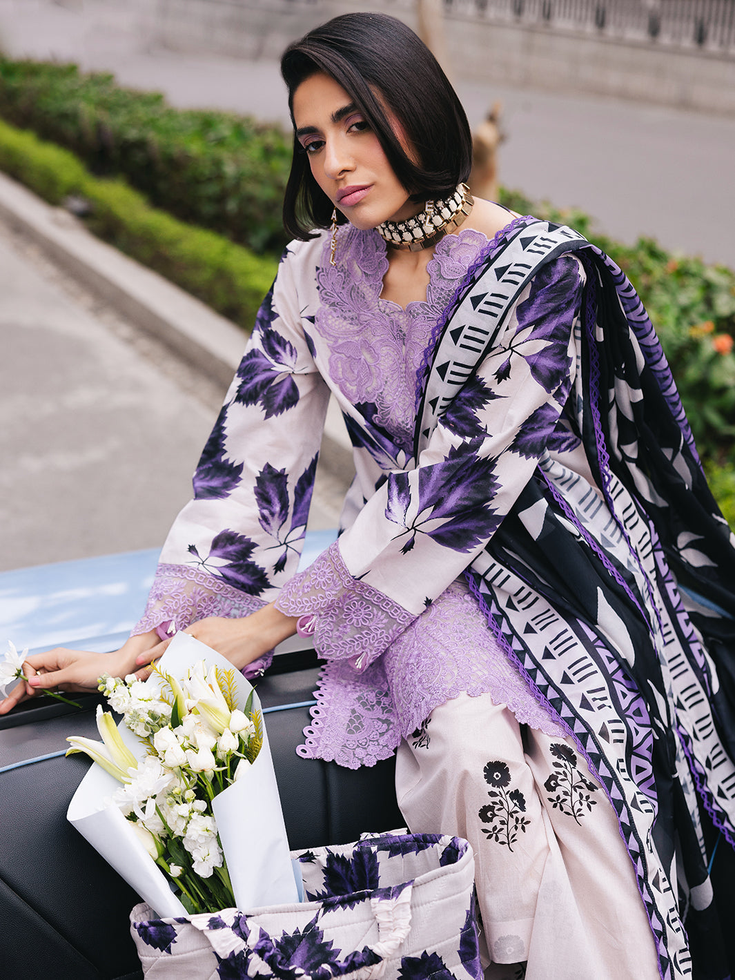 Mahnur | Lilac - Lawn Collection
