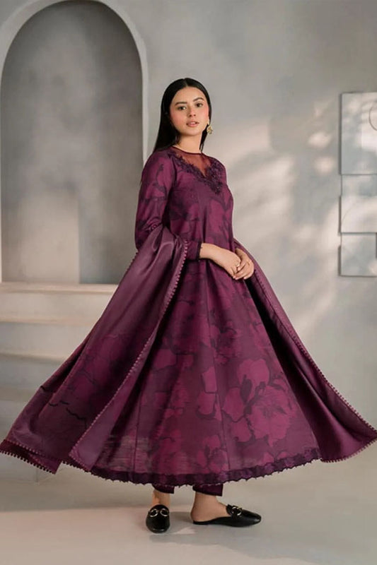 Iznik UE -351 | Maroon - Luxury Embroidered Lawn Collection