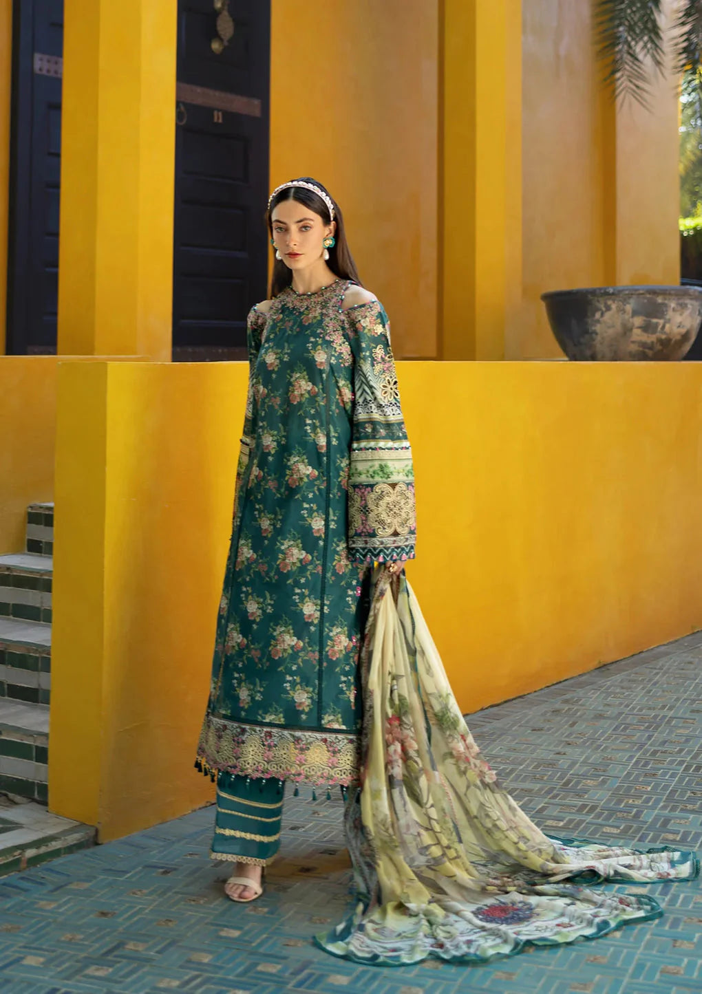 Elaf - Signature Embroidered Lawn Collection 2025 - 07A