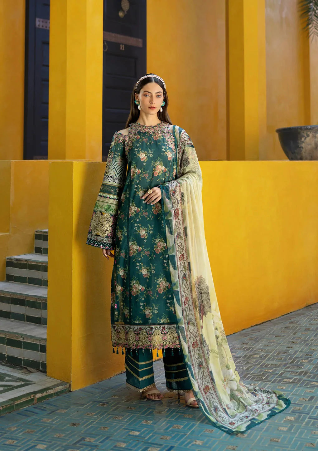 Elaf - Signature Embroidered Lawn Collection 2025 - 07A