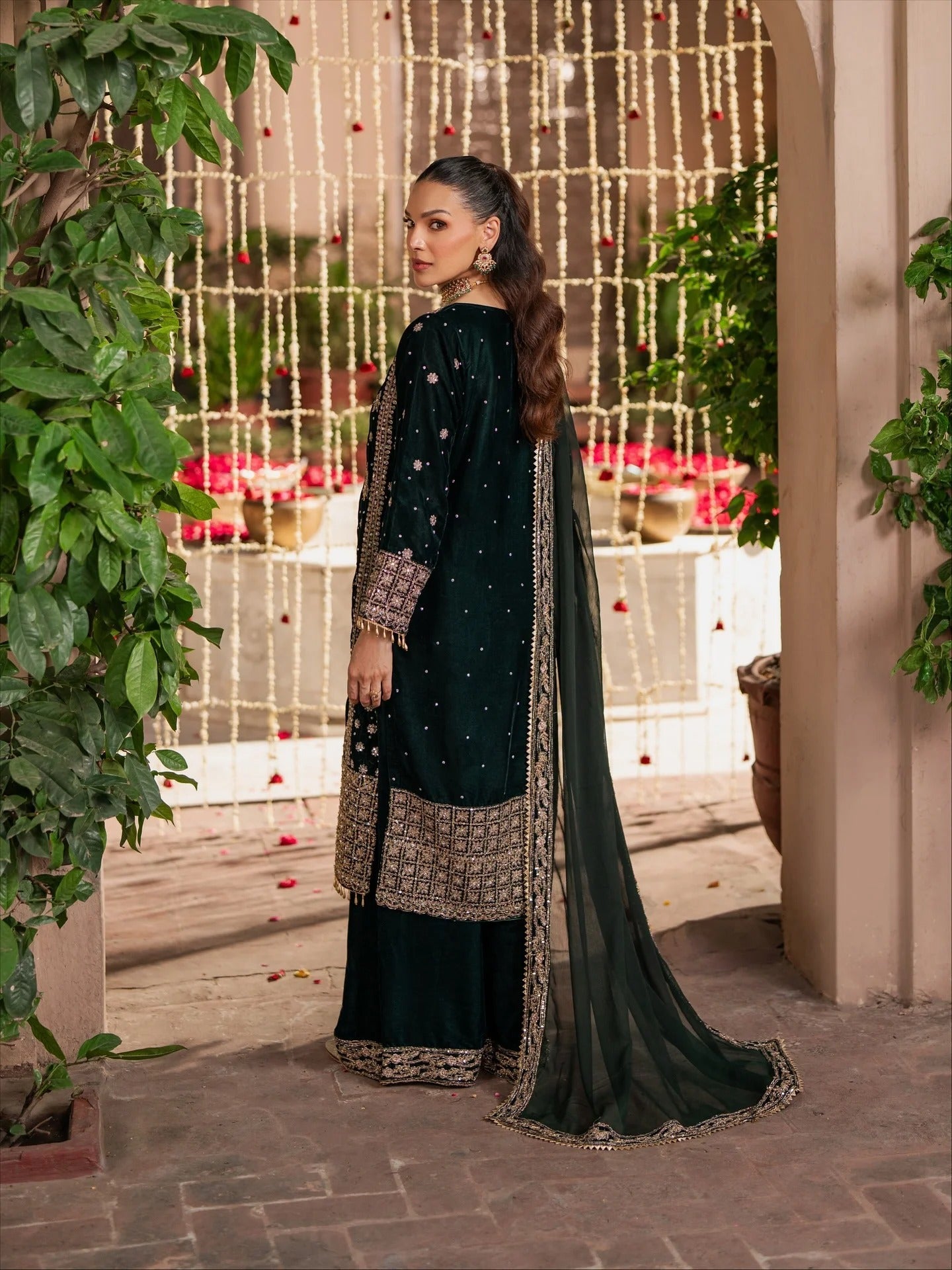 Haseens | Bottle Green - Velvet Collection